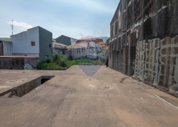 Edificio all\'aperto - Villa VIA LIBERTA'
 
145, Zafferana Etnea - foto 55