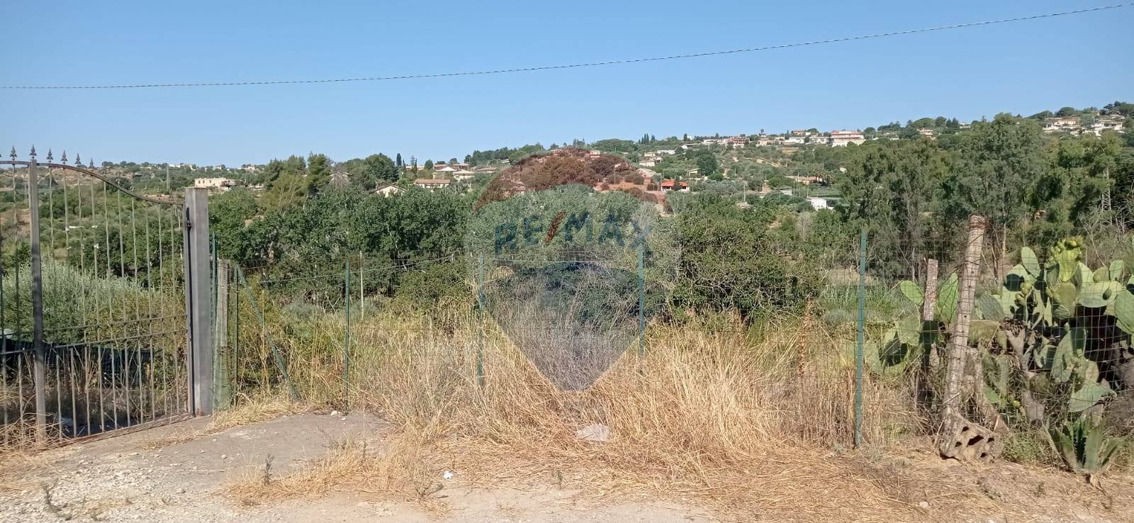 Vista delle montagne - Terreno agricolo VIA VENAZIO MARVUGLIA
 
SN, Caltagirone - foto 2
