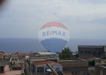 Edificio all\'aperto - Appartamento via Scaccianoce
 
19, Acireale - foto 1