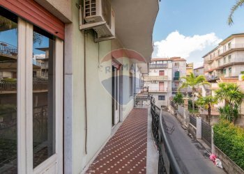 Balcone - Quadrilocale Via Kennedy
 
40, Mascalucia - foto 4