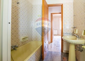 Bagno - Quadrilocale Via Kennedy
 
40, Mascalucia - foto 17