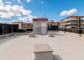 Terrazza - Quadrilocale Via Kennedy
 
40, Mascalucia - foto 30