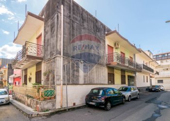 Edificio all\'aperto - Quadrilocale Via Kennedy
 
40, Mascalucia - foto 32