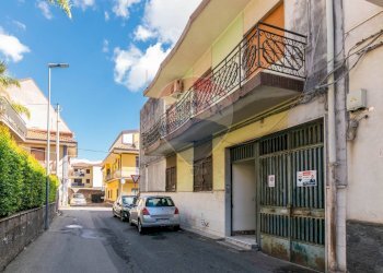 Edificio all\'aperto - Quadrilocale Via Kennedy
 
40, Mascalucia - foto 33