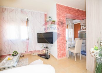 Sala da pranzo - Quadrilocale Via Alfredo Catalani
 
1, Caltagirone - foto 5