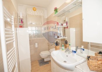 Bagno - Quadrilocale Via Alfredo Catalani
 
1, Caltagirone - foto 11