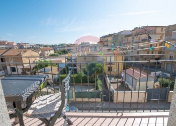 Balcone - Quadrilocale Via Alfredo Catalani
 
1, Caltagirone - foto 17