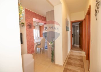 Hall / corridoio - Quadrilocale Via Alfredo Catalani
 
1, Caltagirone - foto 20