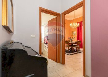 Hall / corridoio - Four-room apartment Via Alessandro Mancini
 
3, Randazzo - photo 13