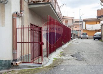 Edificio all\'aperto - Four-room apartment Via Alessandro Mancini
 
3, Randazzo - photo 24