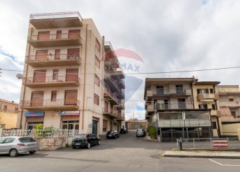 Edificio all\'aperto - Four-room apartment Via Alessandro Mancini
 
3, Randazzo - photo 27