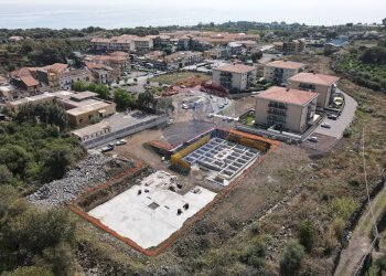 Edificio all\'aperto - Quadrilocale Via Monsignor Salvatore Messina Foti
 
9, Acireale - foto 14