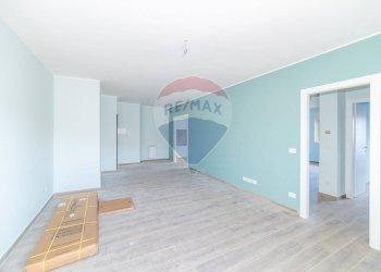 Stanza vuota - Quadrilocale Via Monsignor Salvatore Messina Foti
 
9, Acireale - foto 31