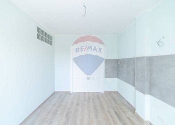 Stanza vuota - Quadrilocale Via Monsignor Salvatore Messina Foti
 
9, Acireale - foto 43