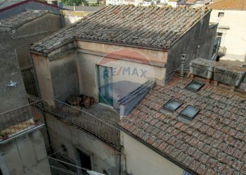 Edificio all\'aperto - Independent house Via Monte di Pietà
 
11, Nicosia - photo 77