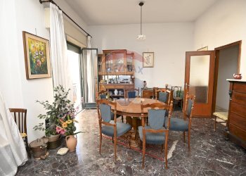 Sala da pranzo - Casa indipendente Via Galatea
 
180, Acireale - foto 1