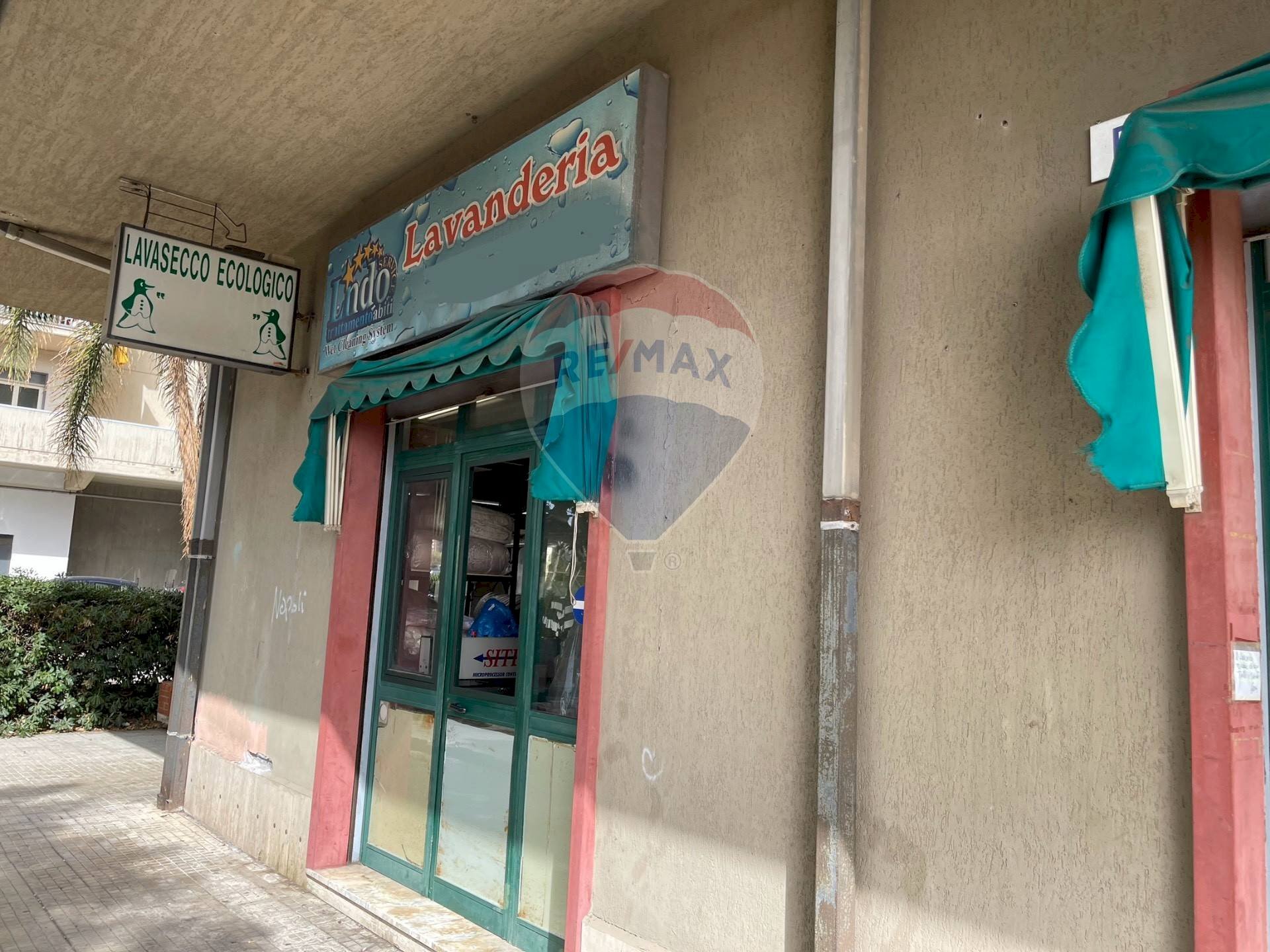 Edificio all\'aperto - Attività Commerciale Viale Librino
 
6, Catania - foto 3