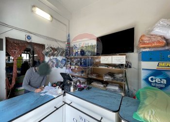 Non correlato - Attività Commerciale Viale Librino
 
6, Catania - foto 6