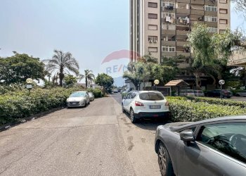 Edificio all\'aperto - Attività Commerciale Viale Librino
 
6, Catania - foto 8