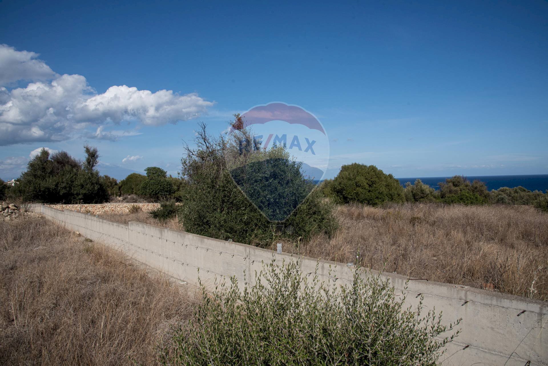 Vista delle montagne - Terreno edificabile via Maestrale contrada  Campolato Basso, Augusta - foto 3