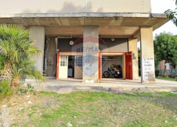 Casa all\'aperto - Box VIALE NITTA
 
7 L, Catania - foto 13
