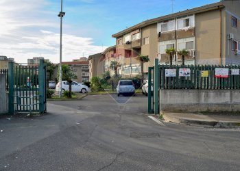 Edificio all\'aperto - Box VIALE NITTA
 
7 L, Catania - foto 36