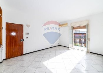 Stanza vuota - Trilocale Via Giovanni Verga
 
9, Aci Catena - foto 1