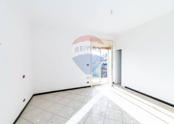 Stanza vuota - Trilocale Via Giovanni Verga
 
9, Aci Catena - foto 18