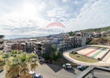 Edificio all\'aperto - Trilocale Via Giovanni Verga
 
9, Aci Catena - foto 19