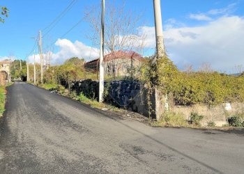 Edificio all\'aperto - Terreno agricolo Contrada Cavì
 
SNC, Fiumefreddo di Sicilia - foto 8