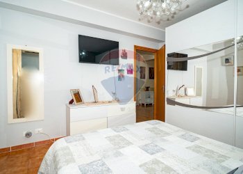 Camera / camera da letto - Bilocale Via Carico
 
117, Acireale - foto 5