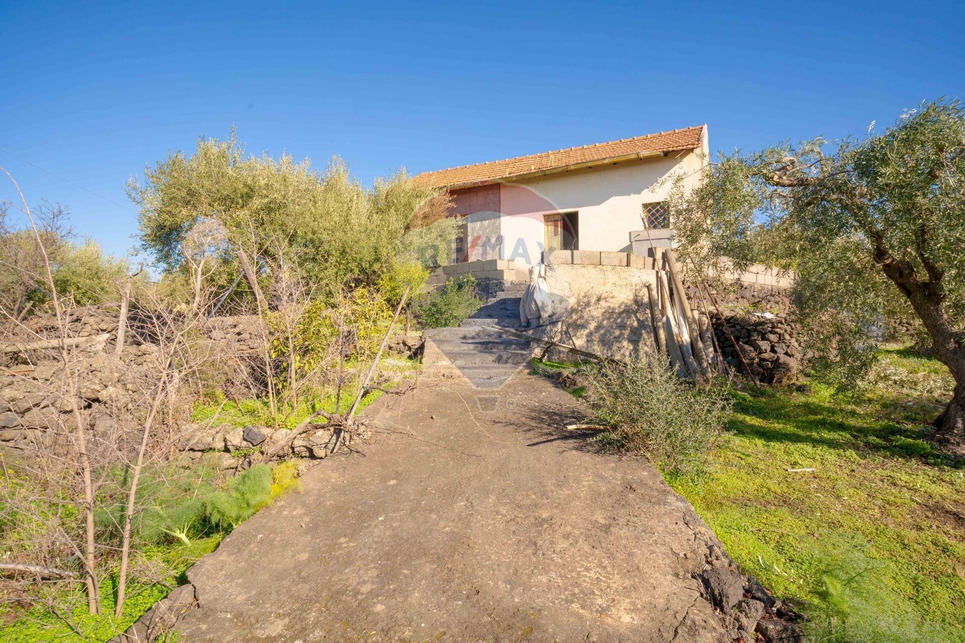 Casa all\'aperto - Terreno agricolo Via Rocca Lupa, Paterno - foto 2