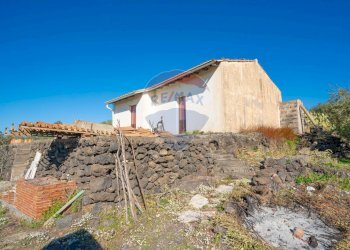 Casa all\'aperto - Terreno agricolo Via Rocca Lupa, Paterno - foto 1