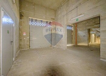 Non correlato - Locale Commerciale Via Porta del Vento
34, Caltagirone - foto 4