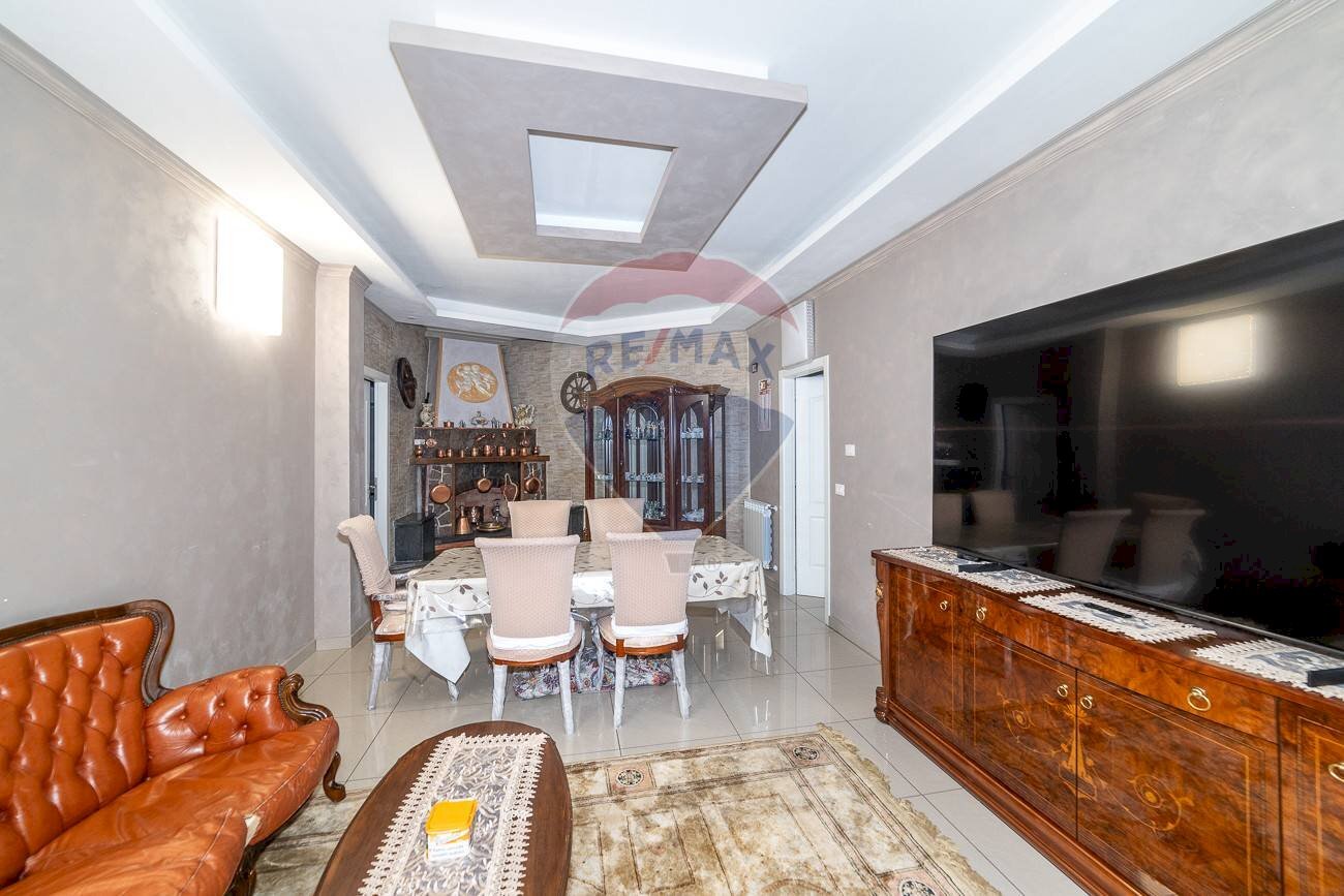 Sala da pranzo - Apartment Via Tucidite
 
109, Adrano - photo 3