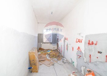 Stanza vuota - Appartamento Via Tucidite
 
109, Adrano - foto 12