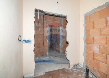 Edificio all\'aperto - Appartamento Via Tucidite
 
109, Adrano - foto 23