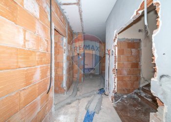 Scale - Appartamento Via Tucidite
 
109, Adrano - foto 24