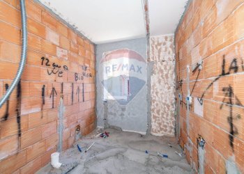 Stanza vuota - Appartamento Via Tucidite
 
109, Adrano - foto 30