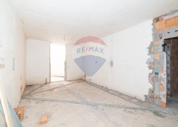 Stanza vuota - Appartamento Via Tucidite
 
109, Adrano - foto 36