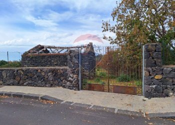 Casa all\'aperto - Agricultural land via Ombra, Mascalucia - photo 2