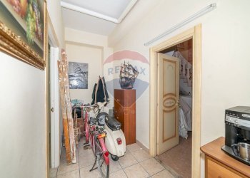 Hall / corridoio - Villa Via Galileo Galilei
 
19, Adrano - foto 8