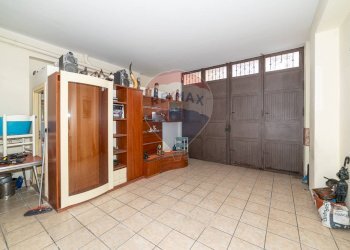 Non correlato - Villa Via Galileo Galilei
 
19, Adrano - foto 12