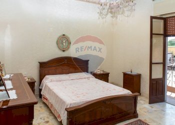 Camera / camera da letto - Quadrilocale Via Cirene
 
17, Lentini - foto 6