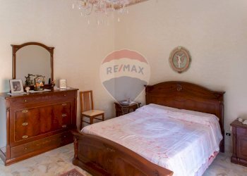 Camera / camera da letto - Quadrilocale Via Cirene
 
17, Lentini - foto 7