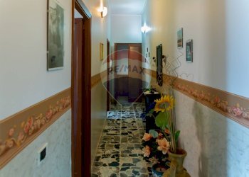 Hall / corridoio - Quadrilocale Via Cirene
 
17, Lentini - foto 20