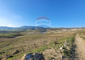 Vista delle montagne - Terreno agricolo Via Signore del Soccorso, Caltagirone - foto 3