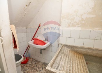 Lavanderia - Casa semi indipendente Via Pennavaia
 
29, Caltagirone - foto 6