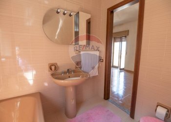 Bagno - Casa semi indipendente Via Pennavaia
 
29, Caltagirone - foto 13