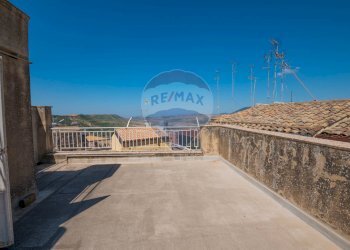 Terrazza - Casa semi indipendente Via Pennavaia
 
29, Caltagirone - foto 21